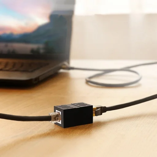 UTP Hálózati kábel hosszabbító adapter RJ45 10Gbps fekete Ugreen  (NW114 20390) - 3