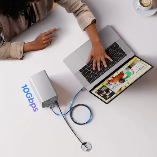 Orico 8848RC3 DAS Sorozat 4-helyes 2.5" HDD/SSD Lemeztömb - Fehér - 3