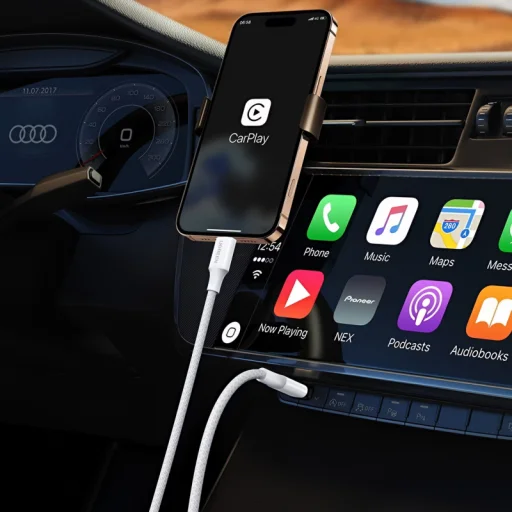 USB-C to USB-C Kábel UGREEN L501, 60W, 3A, 2m, Fekete - 2