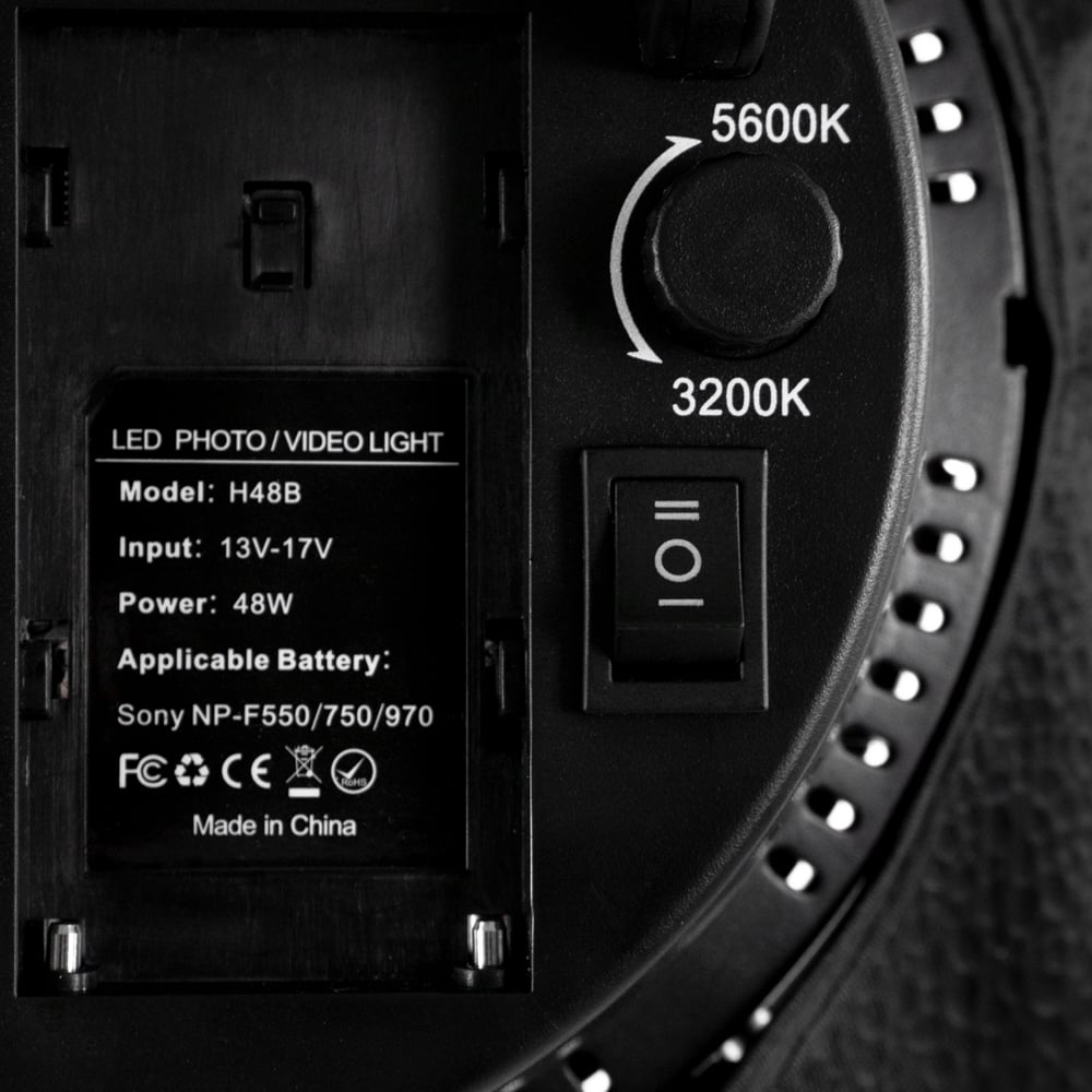 Softbox 1db 48W LED 3200-5600K tápegységgel, NP-F akkumulátor foglalattal 1db 2M állvánnyal-7