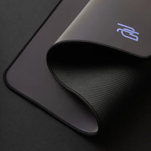 Proove - Egérpad Radiance (MPRD00200001) - Játékhoz, Világító hatás, Természetes gumialap, Poliészter, 450х400х3mm - Fekete - 5