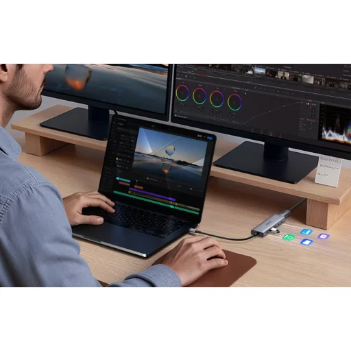 UGREEN USB-C Hub 6 az 1-ben 3x USB DisplayPort 4K 60Hz CM511 - 6