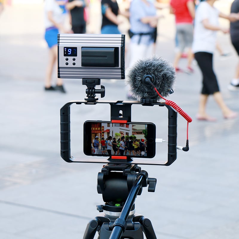 ULANZI U-Rig Pro videós mobiltelefon rig állványra szerelhető, 1/4-es furatokkal, 3 vakupapucs foglalattal (0673)-7