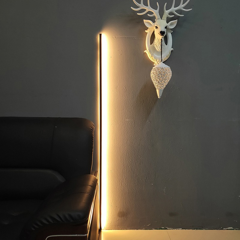 RGB LED Fekete saroklámpa, állólámpa, hangulatvilágítás távirányítóval 140cm-3