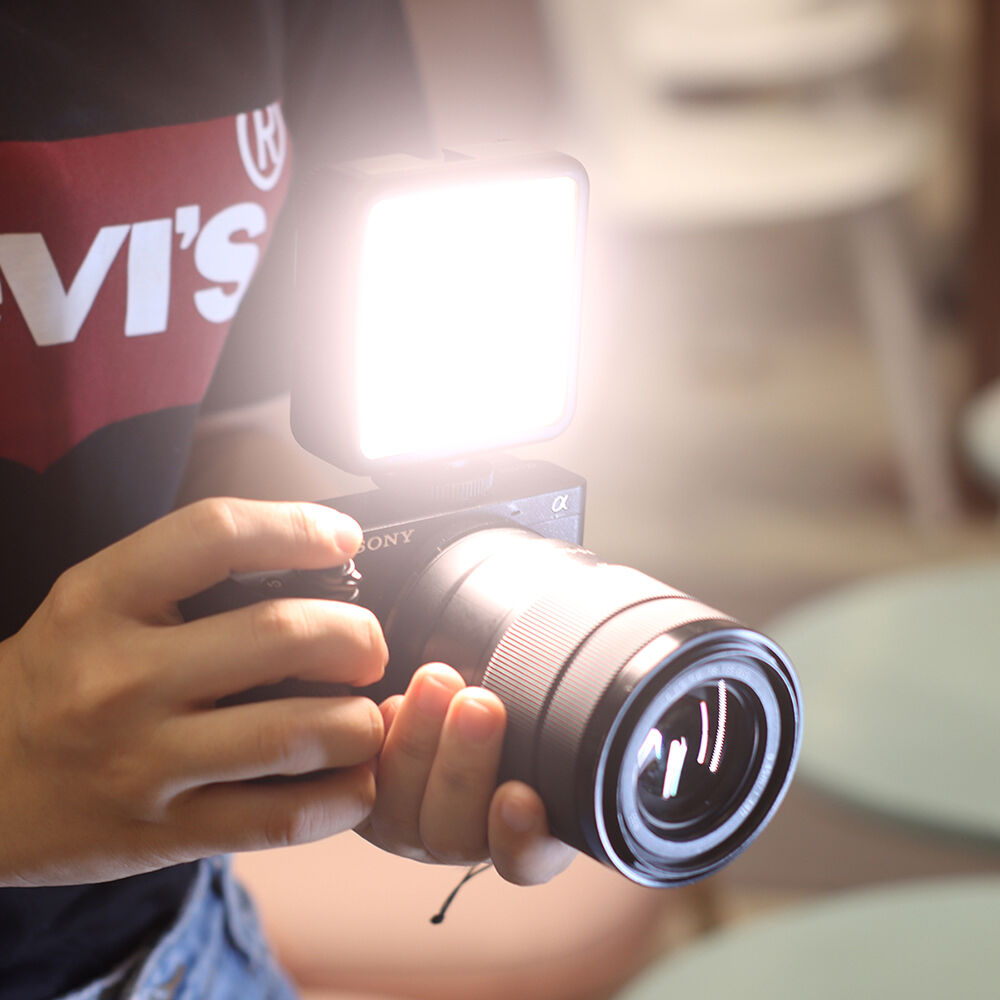 ULANZI VIJIM VL81 LED videólámpa 3200-5600K vakupapucs foglalattal (2134)-6