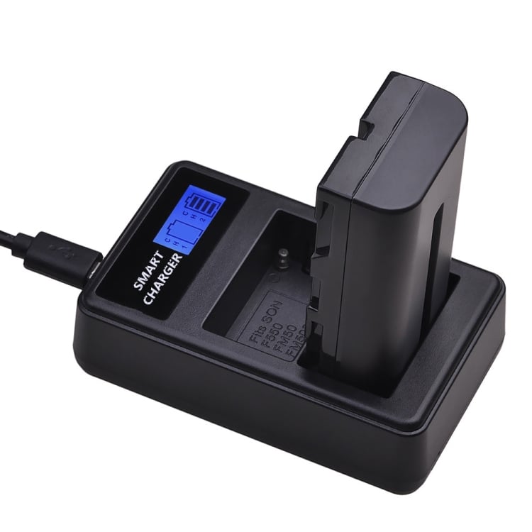 Dupla Sony NP-FM500H/NP-FM50/NP-F550 USB-s akkumulátor töltő LCD kijelzővel-4