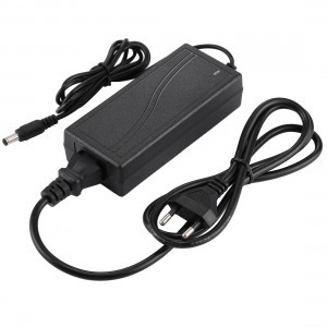 KDT-1230 12V 3A hálózati adapter tápegység 5.5 x 2.5mm (S-LED-2231)