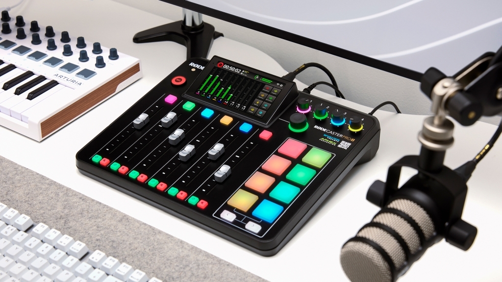 RODE RODECaster Pro II négy mikrofoncsatornás audio produkciós keverő és rögzítő USB, Bluetooth, Ethernet és WiFi csatlakozásokkal-3
