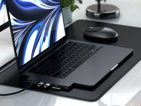 Satechi PRO HUB SLIM (1xUSB4, 1xHDMI, 2xUSB-A, SD/MicroSD, UHS-I akár 104MB/s, SD/SDHC/SDXC 2TB-ig, 1xUSB-C) - éjfekete-3