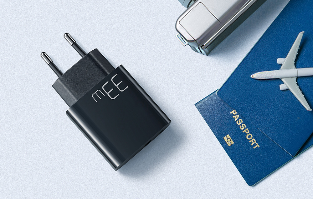 Mcdodo CH-0921 USB-A + USB-C hálózati töltő adapter GaN 33W (fekete)-2