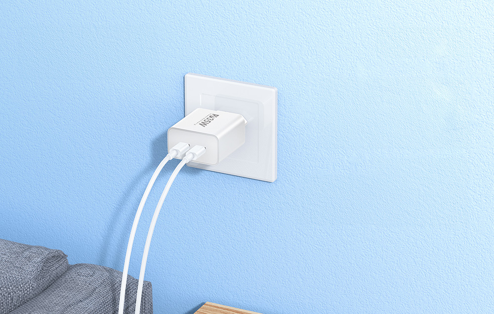 Foneng EU50 hálózati töltő adapter 2x USB-C PD 35W (fehér)-5