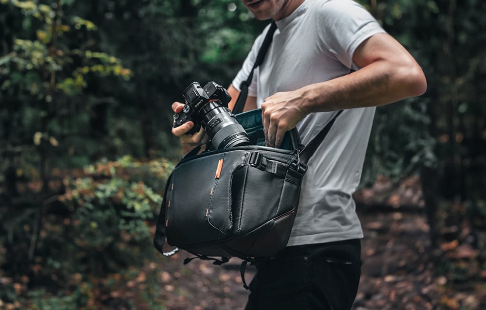 PGYTECH OneMo Sling 11L válltáska (Grey Camo) (P-CB-164)-2