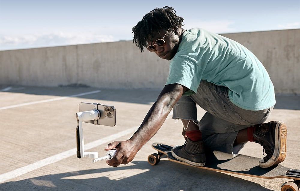 Insta360 Flow Standalone Gimbal (Szürke) (CINSABBA)-5