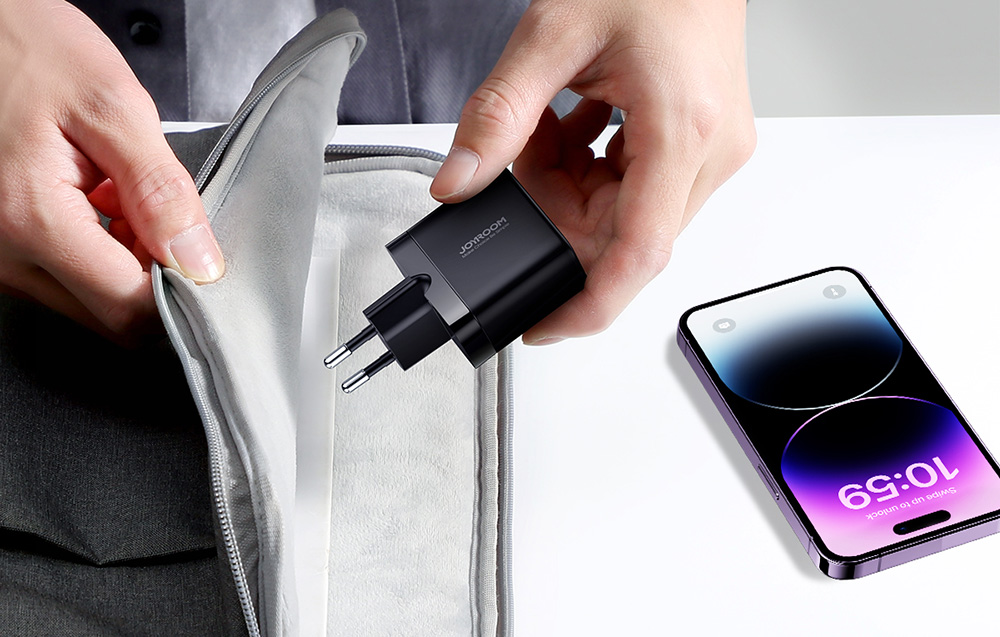Joyroom JR-TCN01 hálózati töltő adapter 2x USB-A 2.4A fekete-1