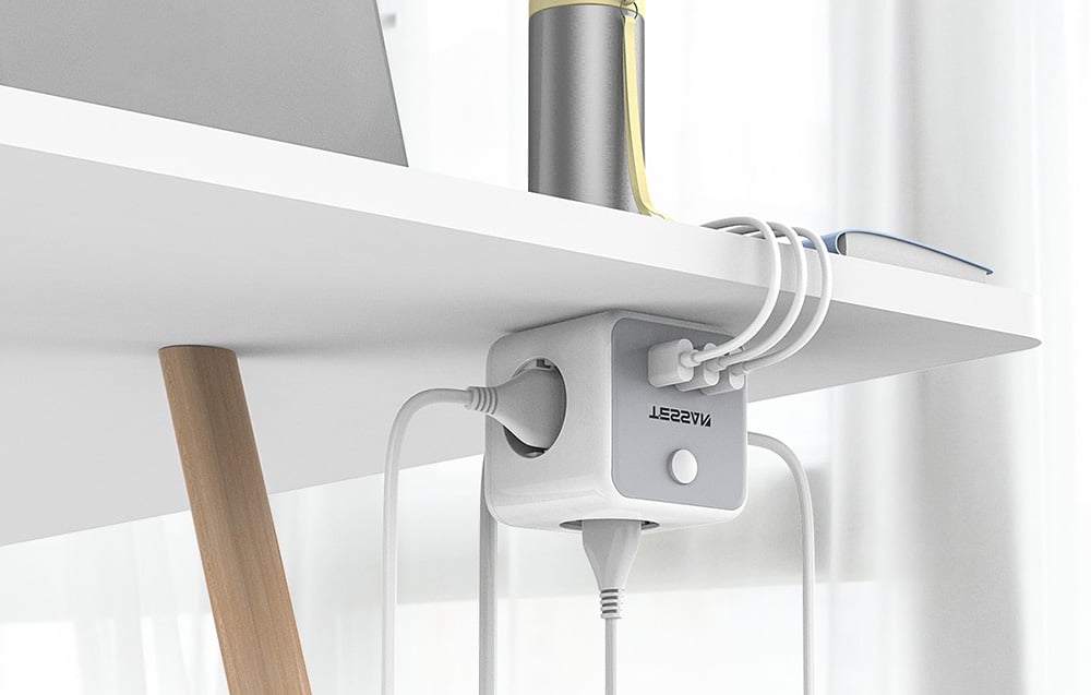 TESSAN TS-301-C-GR 3x hálózati elosztó + 2x USB-A, 1x USB-C töltő 2m-1