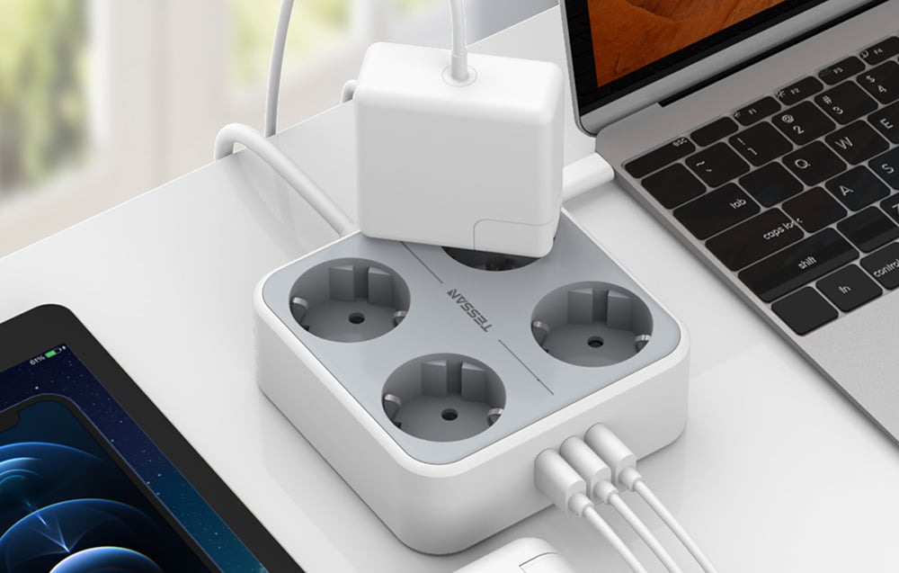 TESSAN TS-302-C-GR 4x hálózati elosztó + 2x USB-A, 1x USB-C töltő 2m-3
