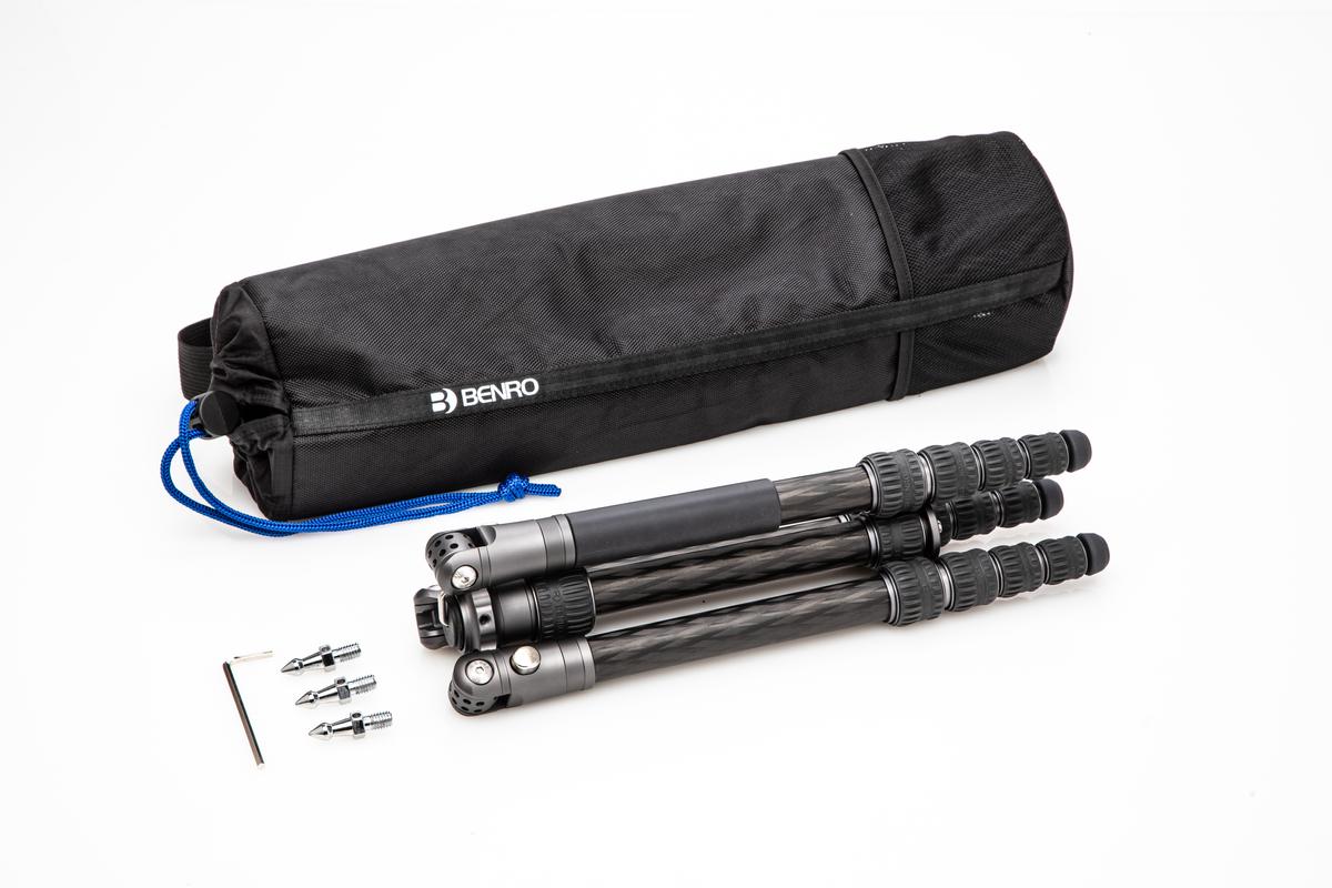 Benro FBAT15C 5 SZEKCIÓS CARBON ÁLLVÁNY-7