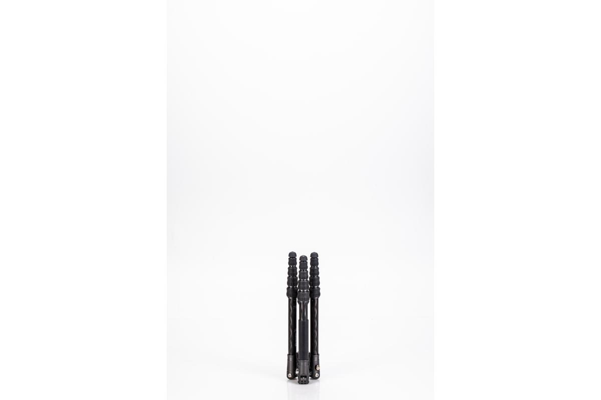 Benro FBAT15C 5 SZEKCIÓS CARBON ÁLLVÁNY-3