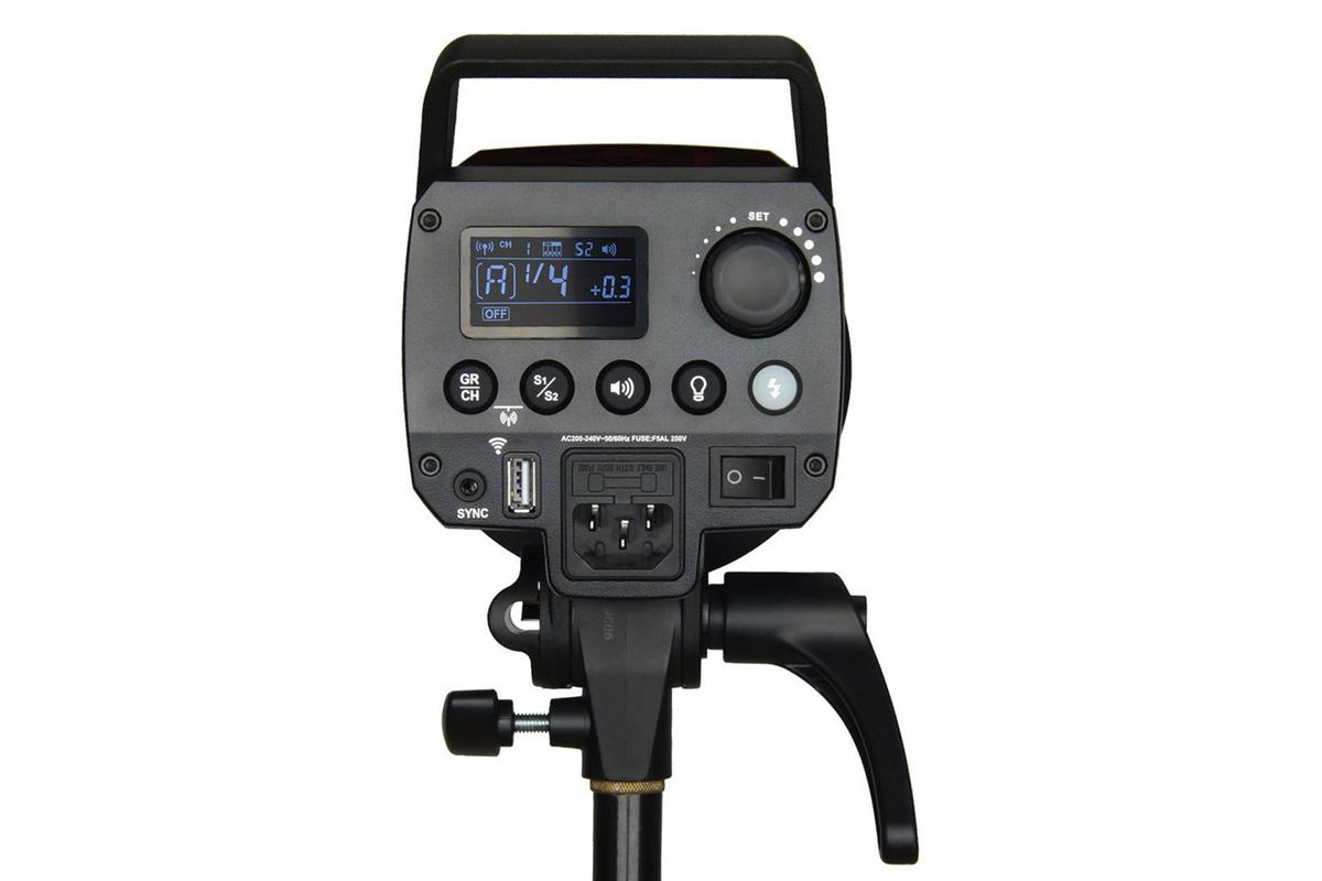 Godox MS300-D 3 lámpás szett-5
