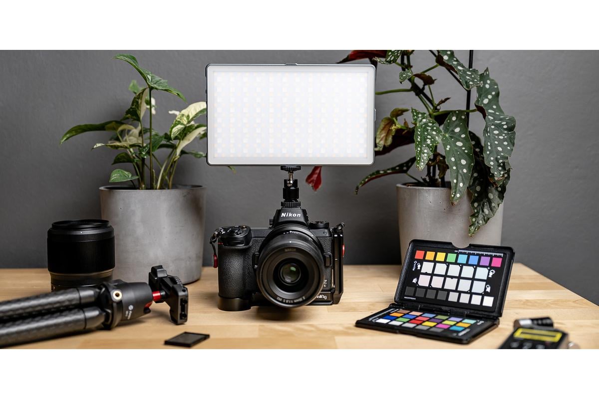 Newell RGB-W Rangha MAX LED - panel-1