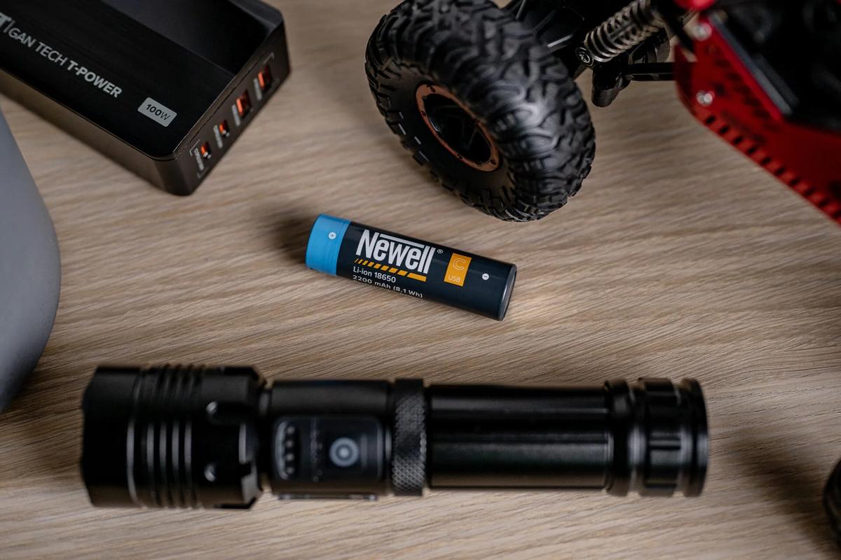 Newell 18650 USB-C 2200 mAh újratölthető akkumulátor - 1 db-4