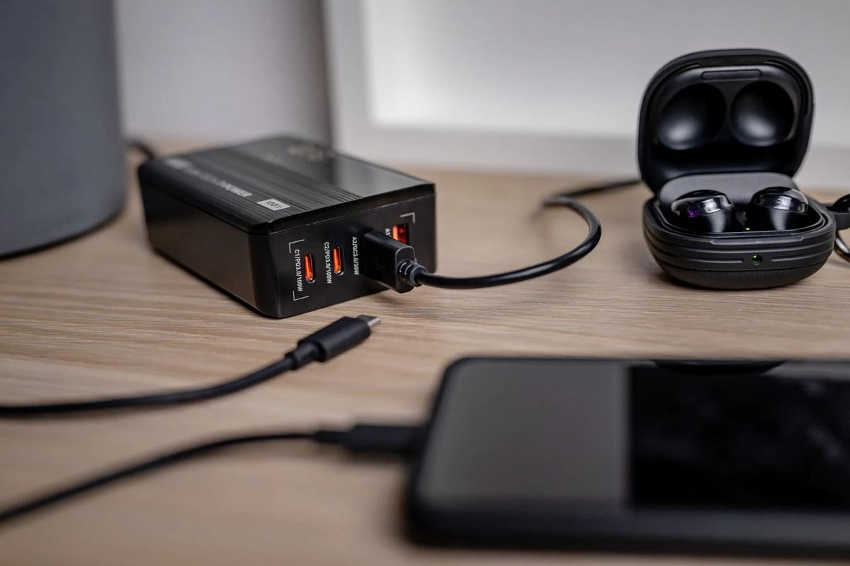 Newell GaN Tech T-power 100 W töltő-7