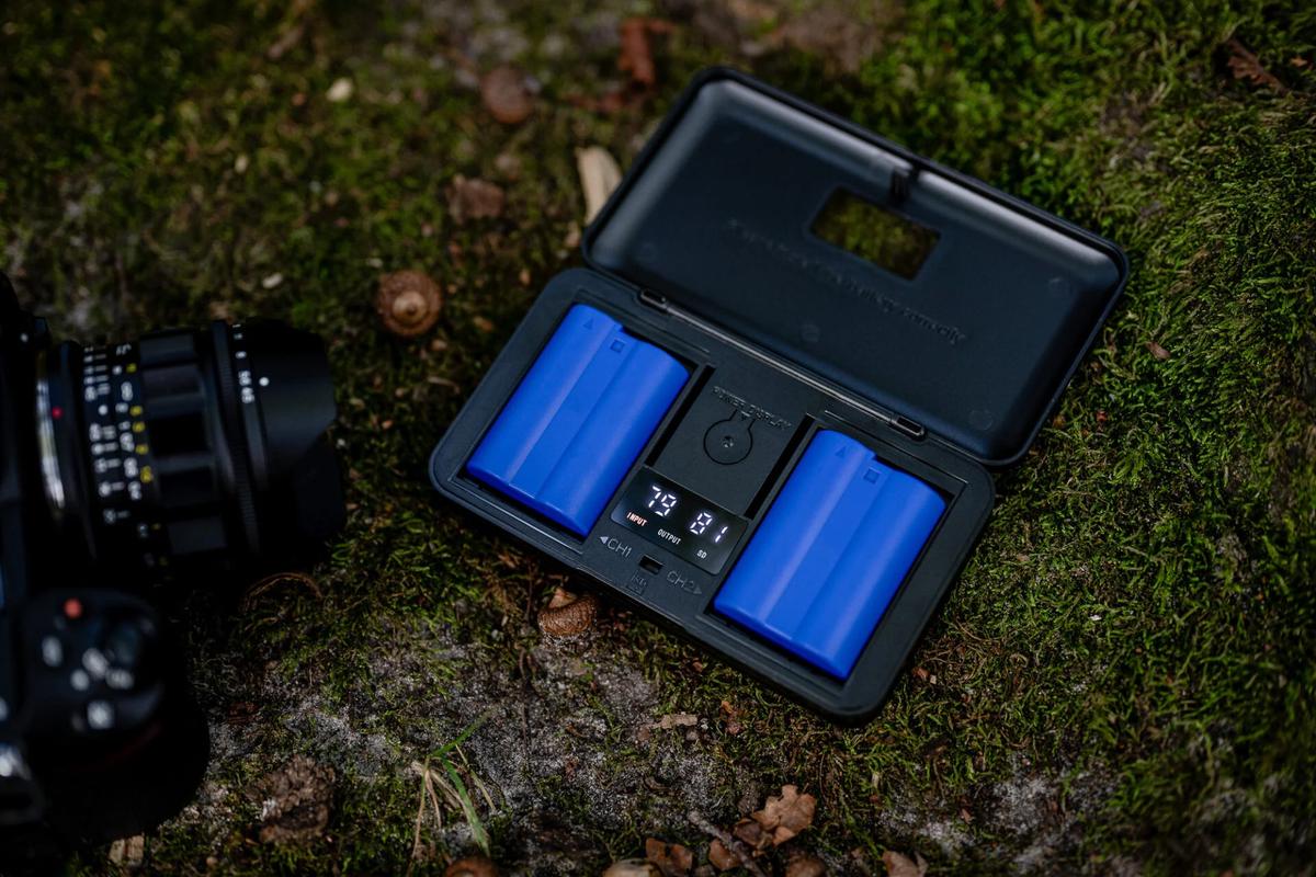 Newell Multifunkcionális LCD dupla töltő - FUJIFILM NP-W126-2