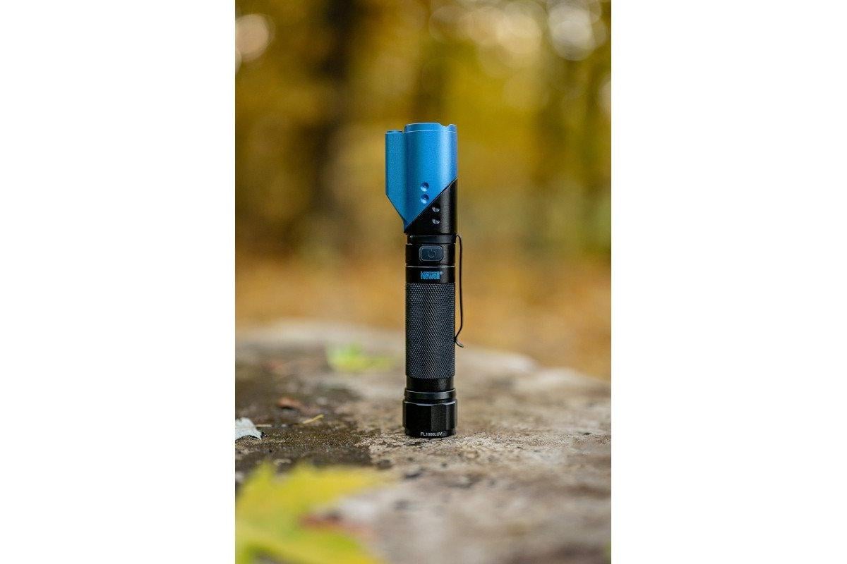 Newell FL1000LUV USB-C flashlight-3