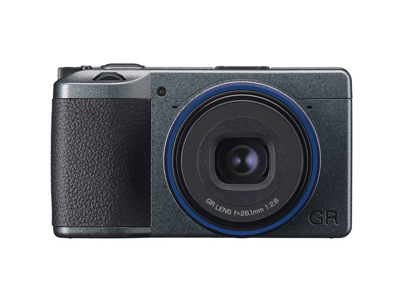 Ricoh GR IIIx Urban Edition + GC 11 tok-0