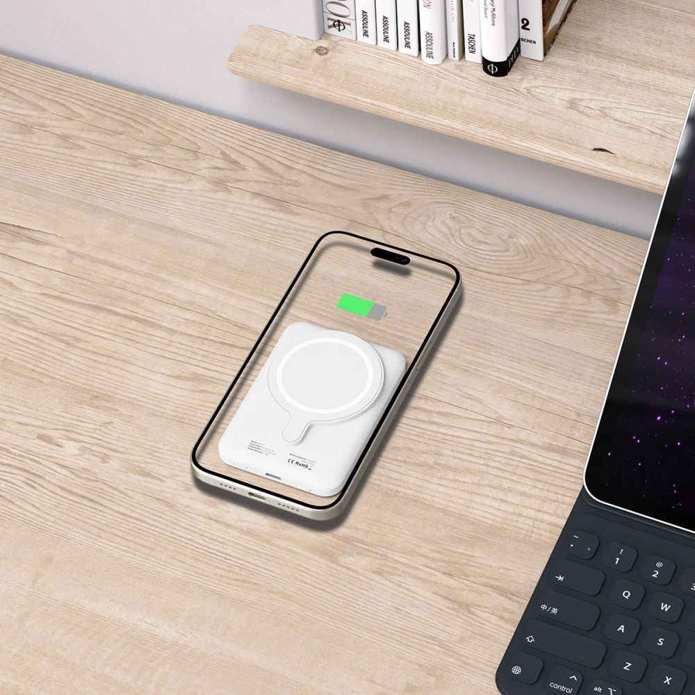 Tech-Protect LifeMag PB10 Powerbank MagSafe-val 5000mAh 15W USB-C port - fehér + USB-C kábel-5