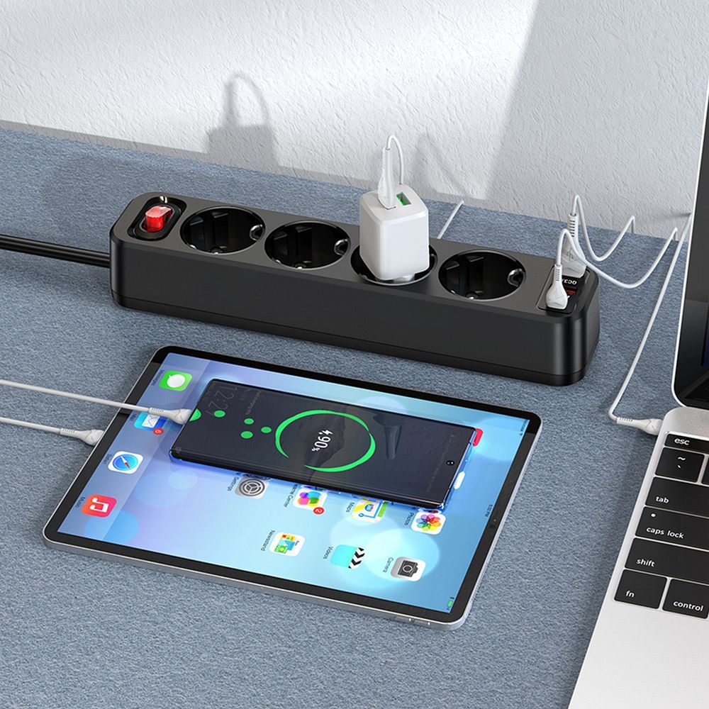 HOCO elosztó 4 foglalattal + 2 x USB A + Type C PD QC3.0 3A 20W NS1 fekete-1