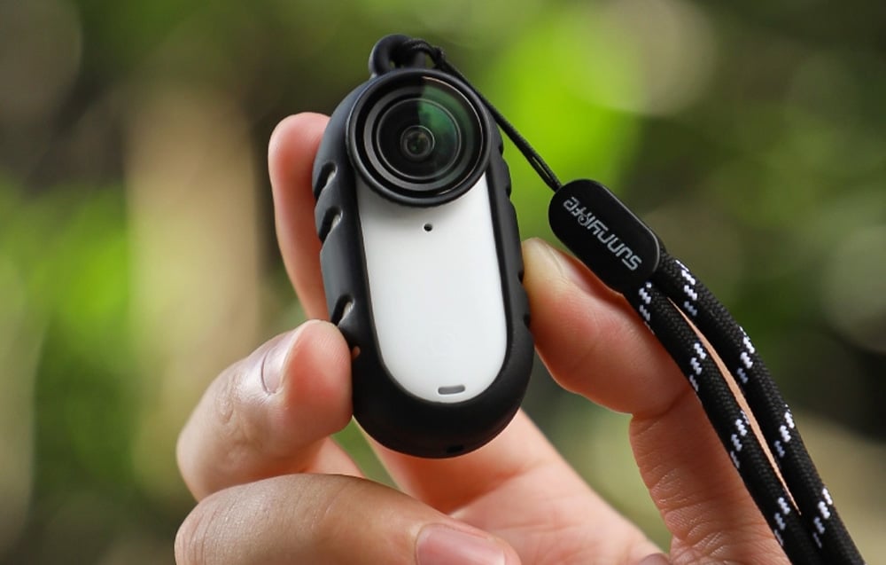 Sunnylife szilikon tok pánttal Insta360 GO 3 / GO 3S-hez hőelvezetéssel (fehér) (G3S-BHT839-W)-1