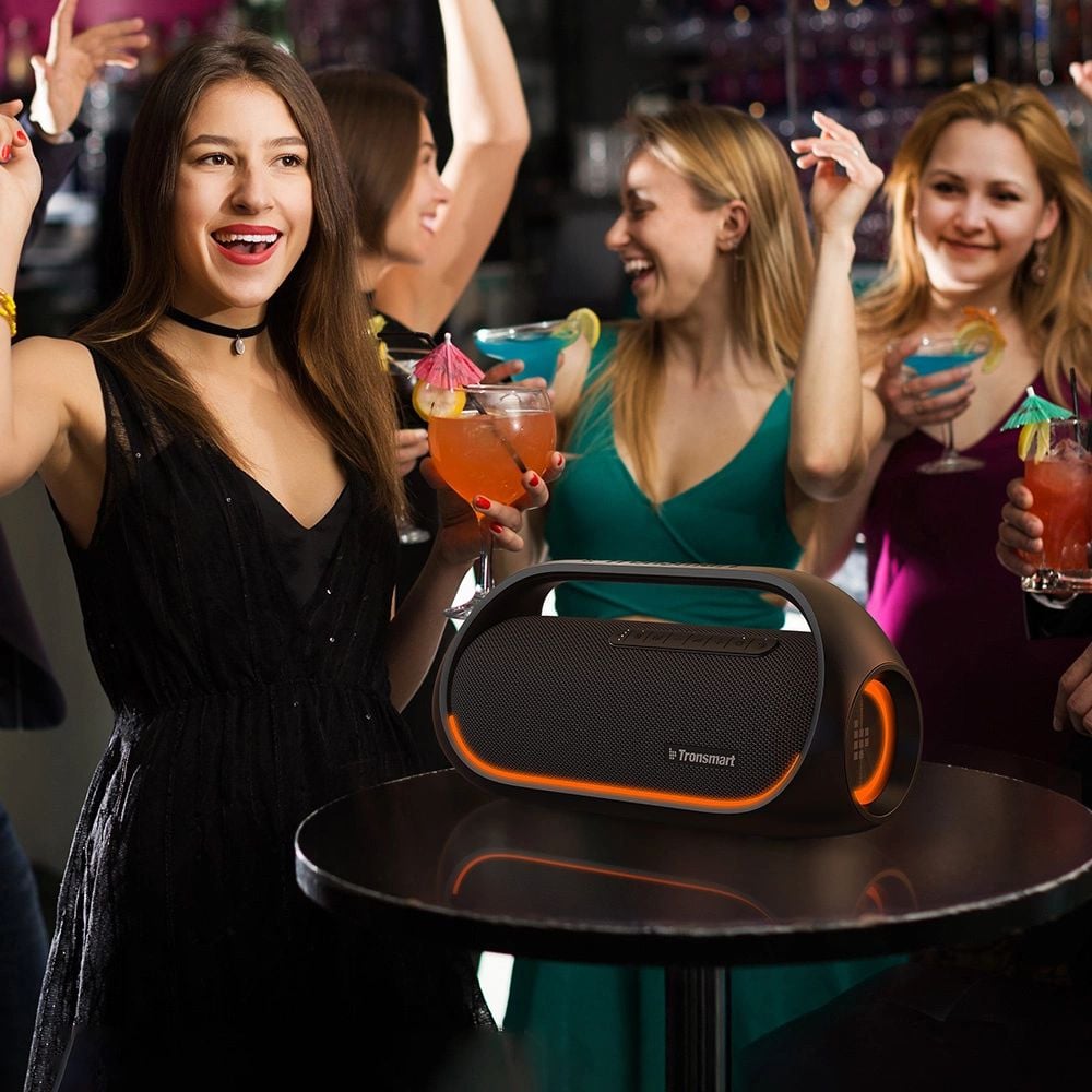 Tronsmart Bang Vízálló Bluetooth Vezeték nélküli Hangszóró 60W Powerbank Funkcióval fekete (723928)-6