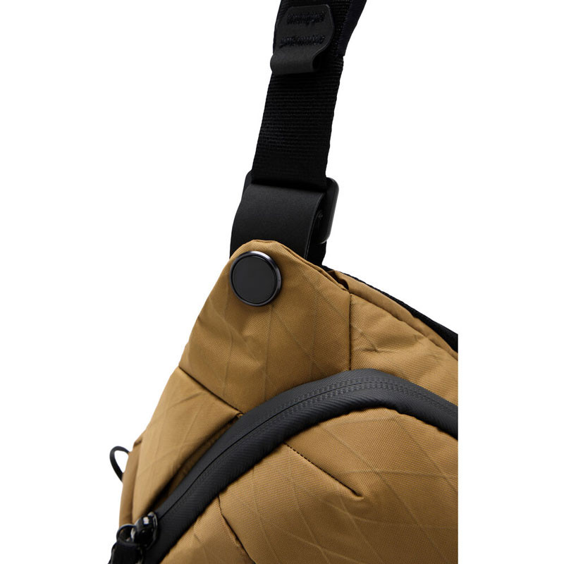 Peak Design Everyday V2 Sling 6L Coyote-5