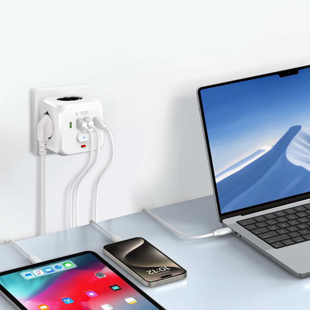 Tech-protect Pcl3x4 hálózati elosztó 2 USB & 2 Type-c & 3 aljzat fehér-2