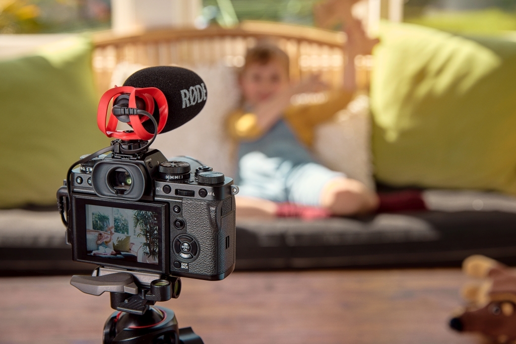 RODE VideoMic GO II kompakt video és USB mikrofon Helix felfüggesztéssel-15