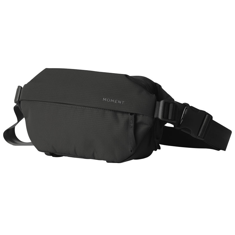 Moment Fanny Sling 2L V3 Black-1
