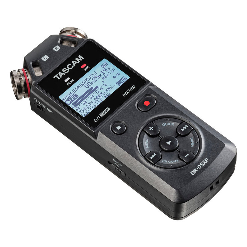 Tascam DR-05XP, hordozható, 2 csatornás sztereó hangrögzítő-1