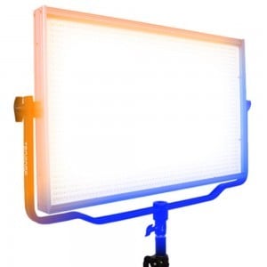  Dracast Plus Sorozat LED2000 - Két színű stúdiólámpa (130W)