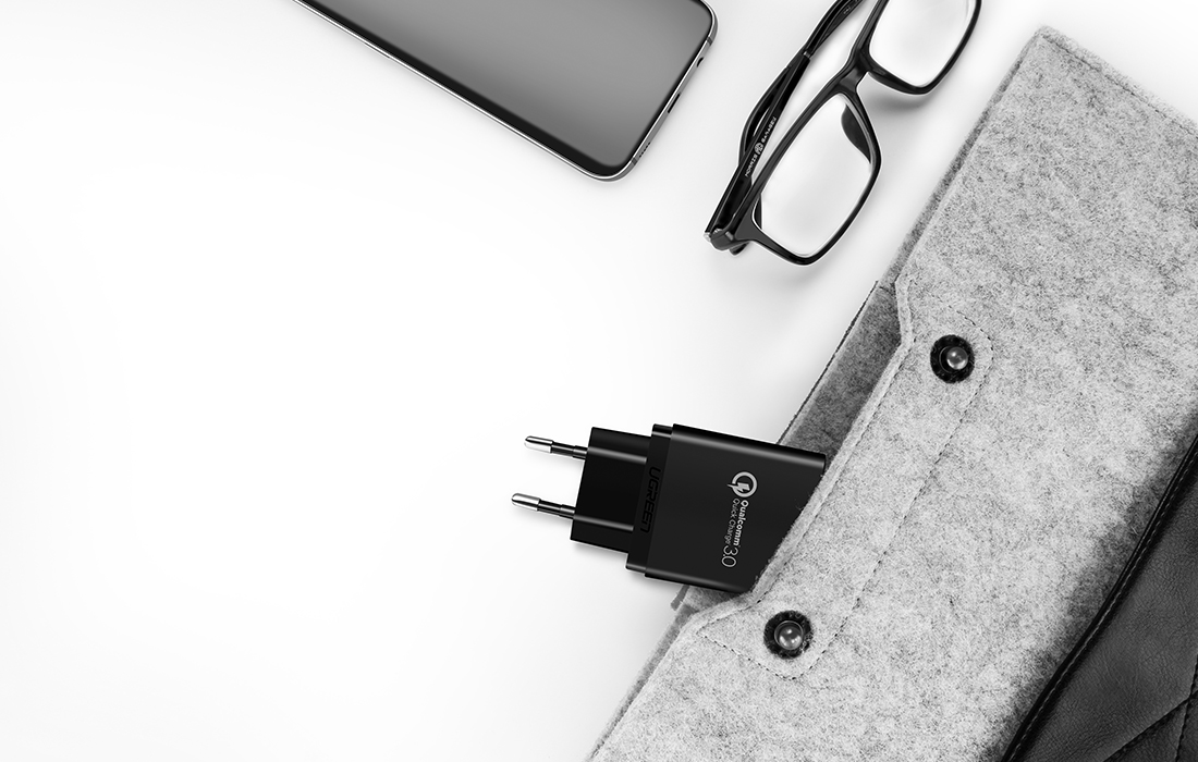 Ugreen hálózati töltő adapter CD122, 18W, QC 3.0, USB (fekete)-5