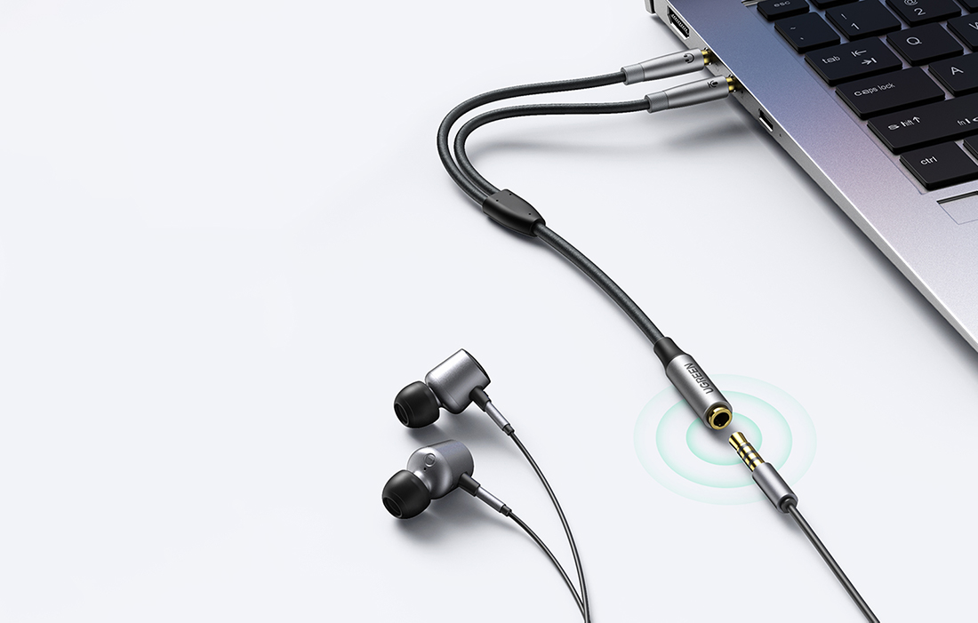 Ugreen AV193 AUX audio splitter fejhallgató + mikrofon 3.5mm-es mini jack kábelhez (szürke)-2