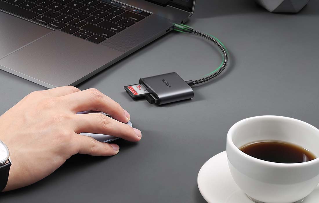 Ugreen CM387 USB-C HUB elosztó adapter, microSD/SD kártyaolvasó + USB-A (fekete)-2