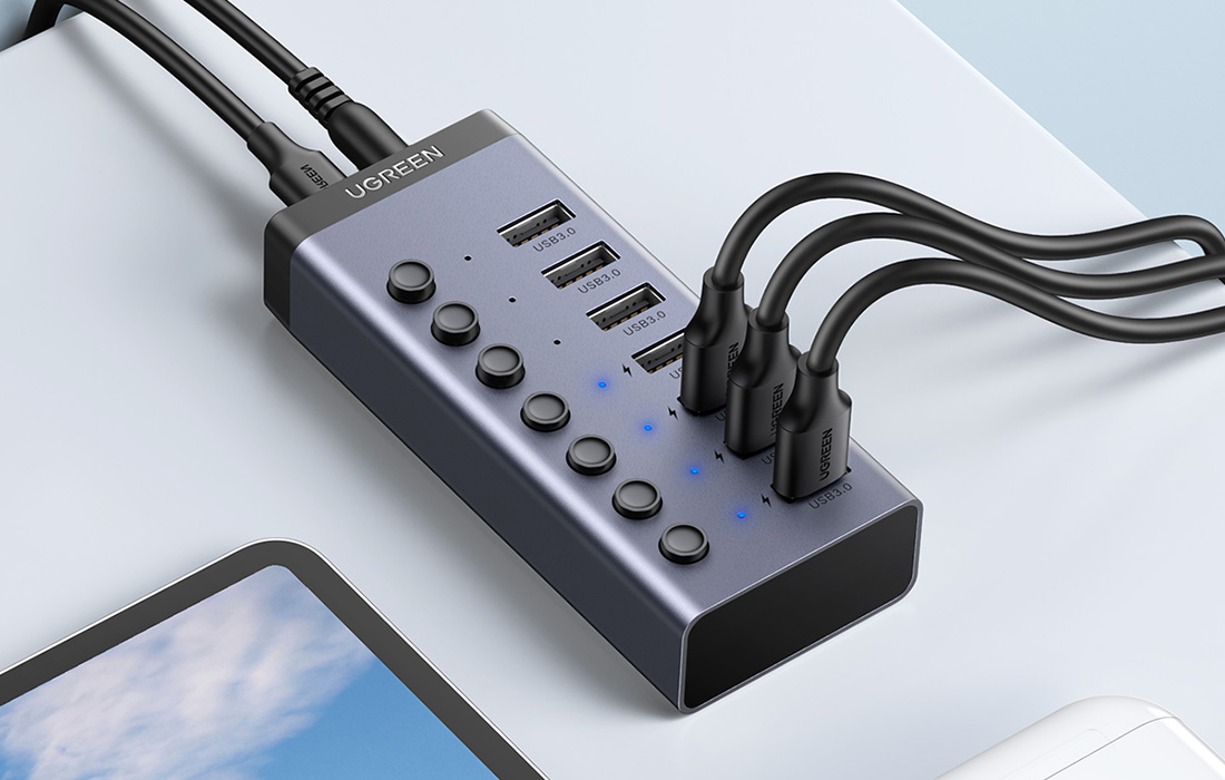 Ugreen 7in1 HUB elosztó adapter USB-C, 7x USB-A 3.0 12V 2A (fekete)-4