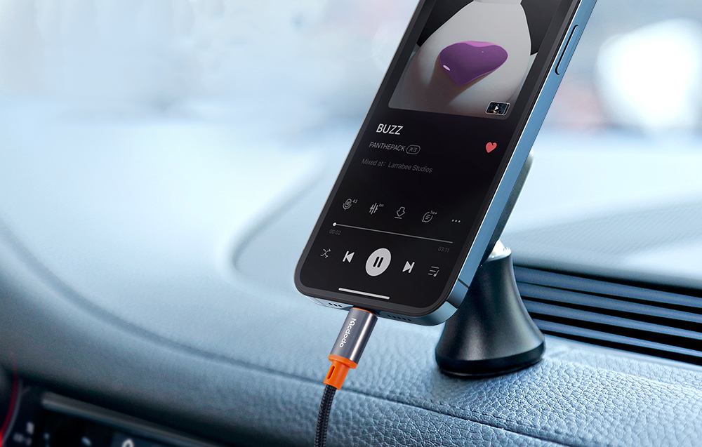 Mcdodo CA-0780 Lightning - 3.5mm AUX mini jack kábel, 1.2m (fekete)-6