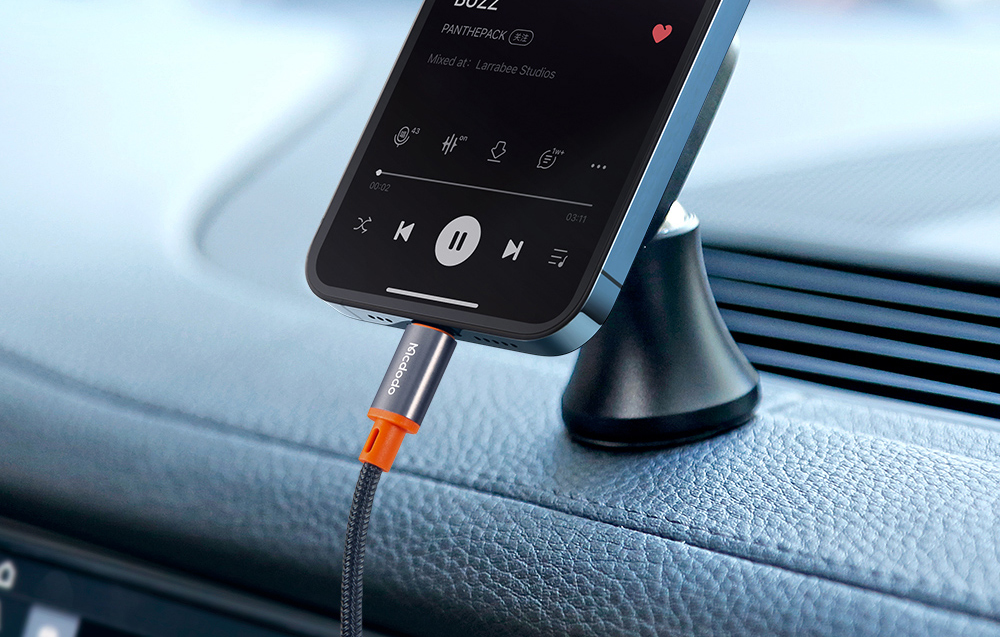 Mcdodo CA-0890 Lightning - 3.5mm AUX mini jack kábel, 1.8m (fekete)-6