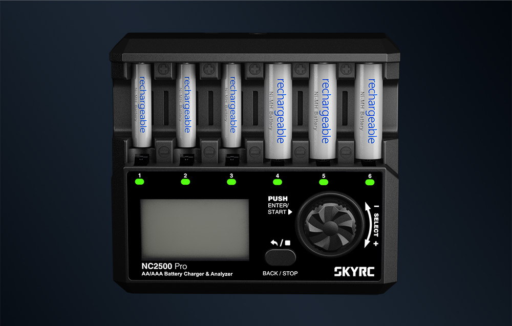 SKYRC NC2500 Pro AA / AAA akkumulátor töltő USB QC3.0 gyorstöltő porttal-6