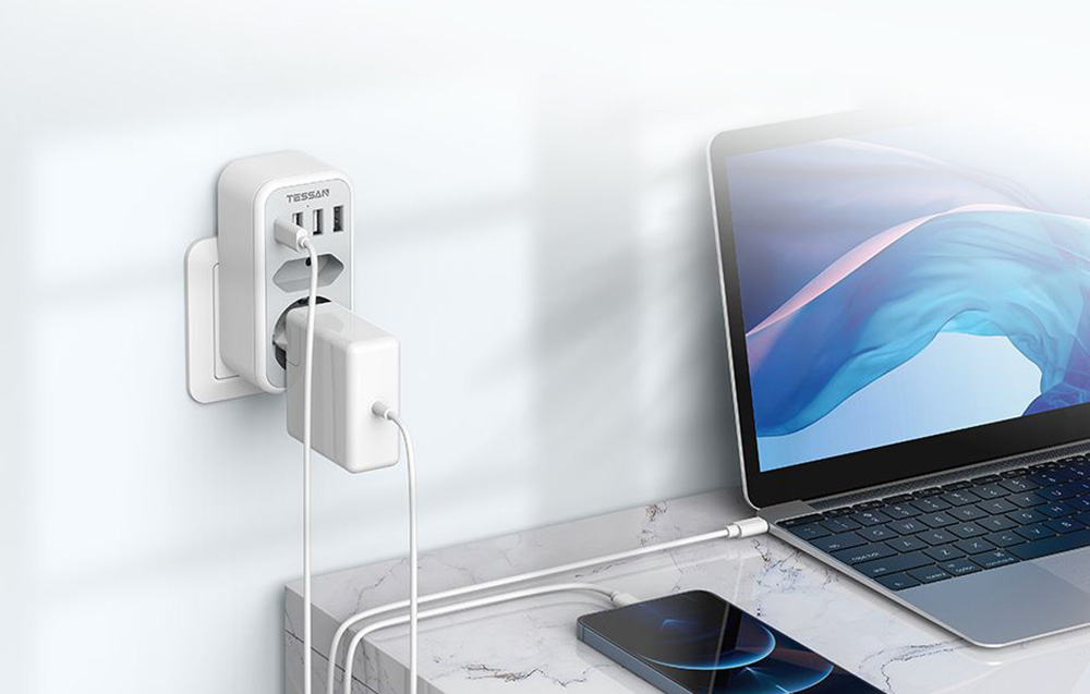 Tessan Fali Aljzat, elosztó TS-328-DE USB porttal-2