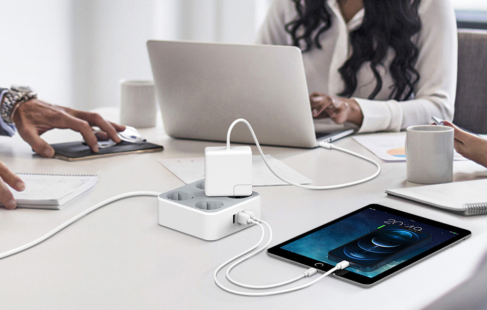 TESSAN TS-302-C-GR 4x hálózati elosztó + 2x USB-A, 1x USB-C töltő 2m-6