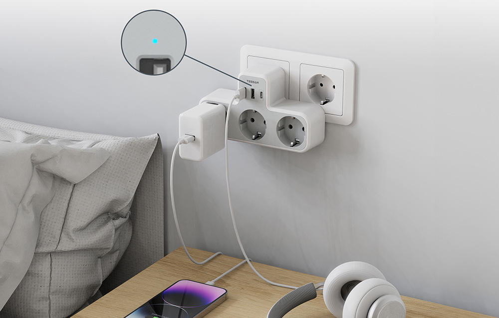 Tessan Fali hálózati elosztó TS-323-DE-C USB porttal-2