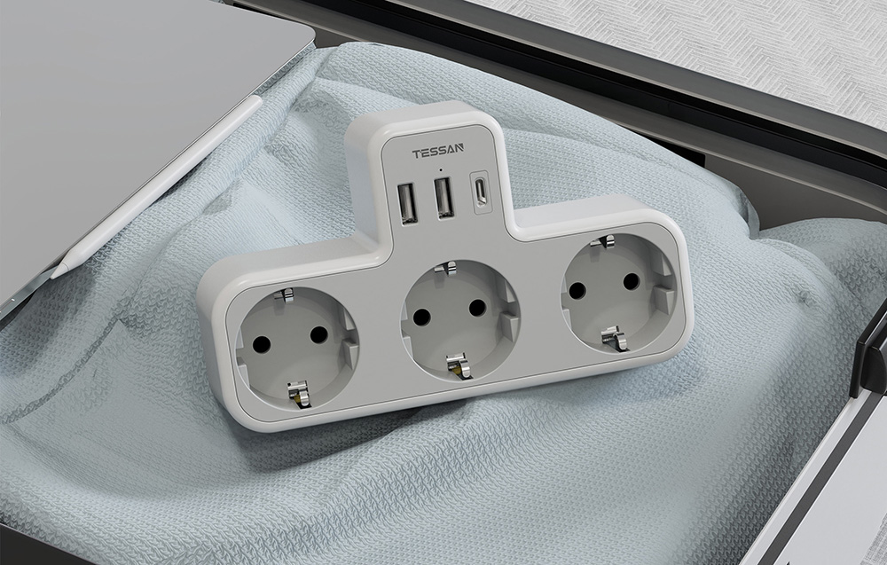 Tessan Fali hálózati elosztó TS-323-DE-C USB porttal-4